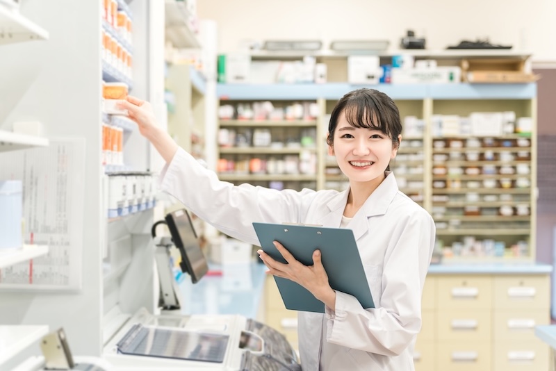 ひとり薬剤師の女性